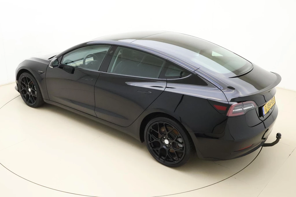 Tesla Model 3 – foto 3