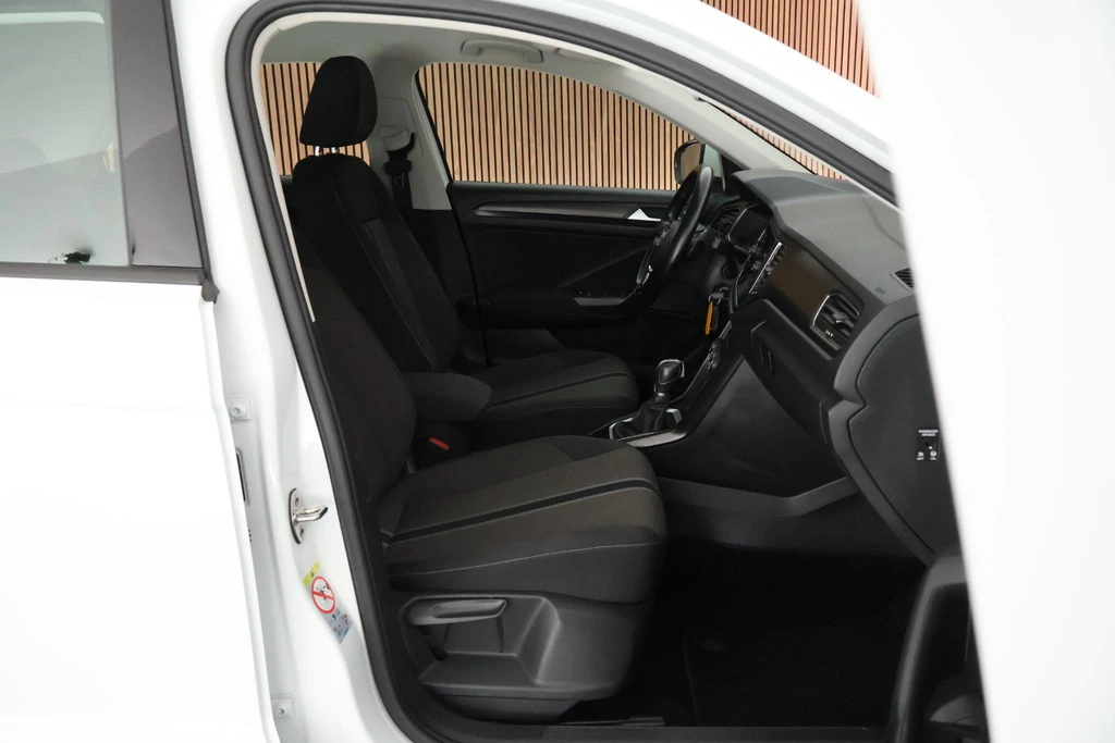 Volkswagen T-Roc – foto 11