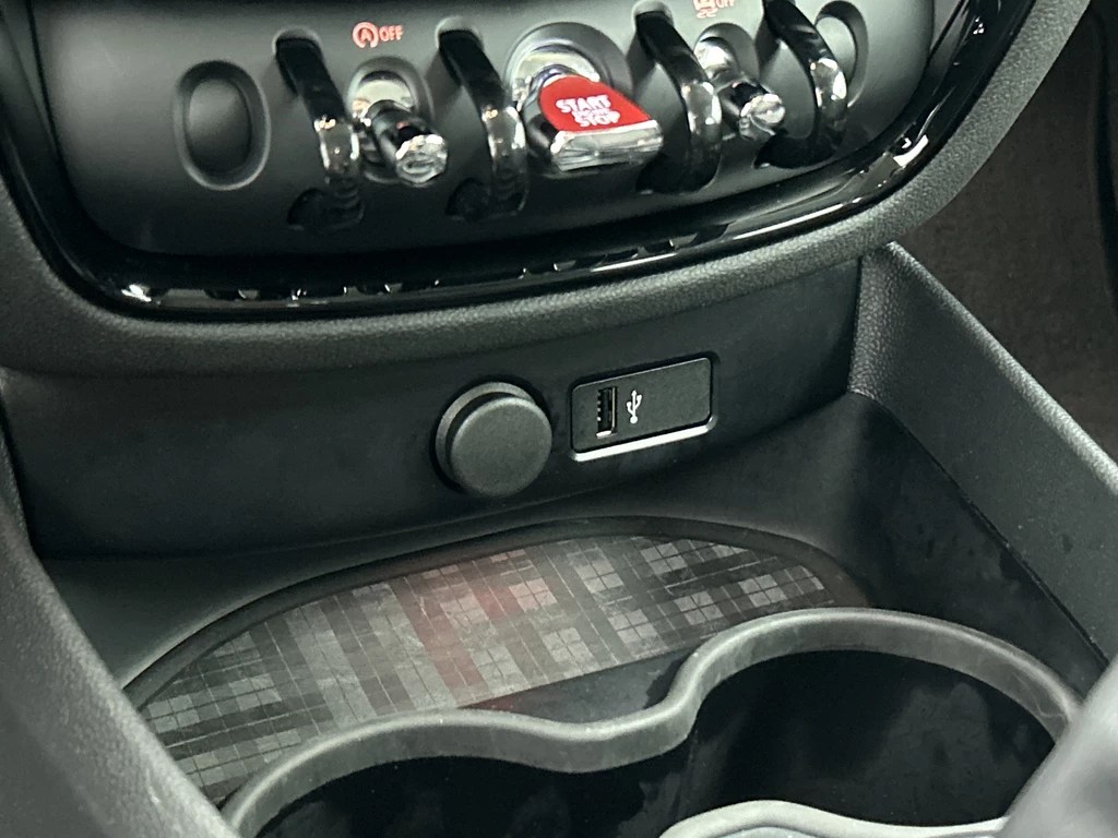 MINI Clubman – foto 27
