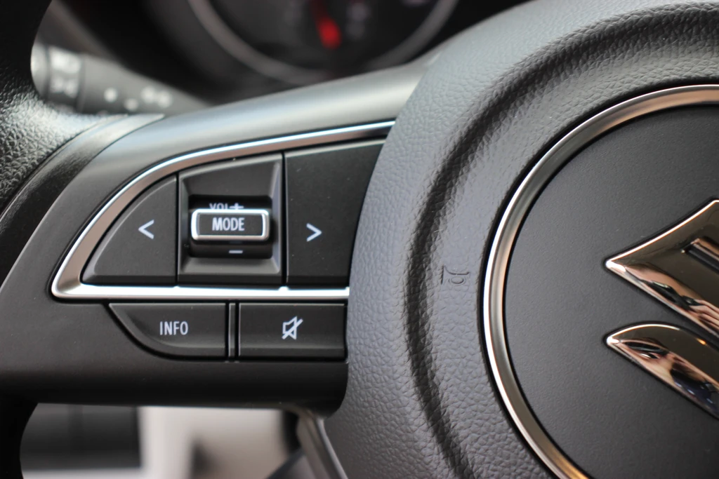 Suzuki Swift – foto 19