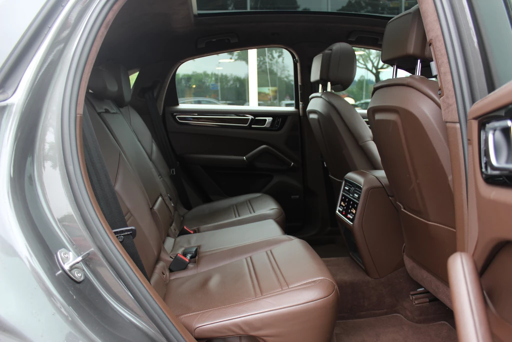 Porsche Cayenne – foto 15