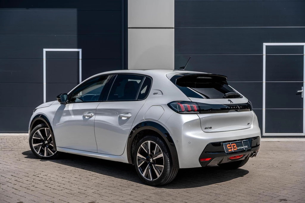 Peugeot 208 – foto 3