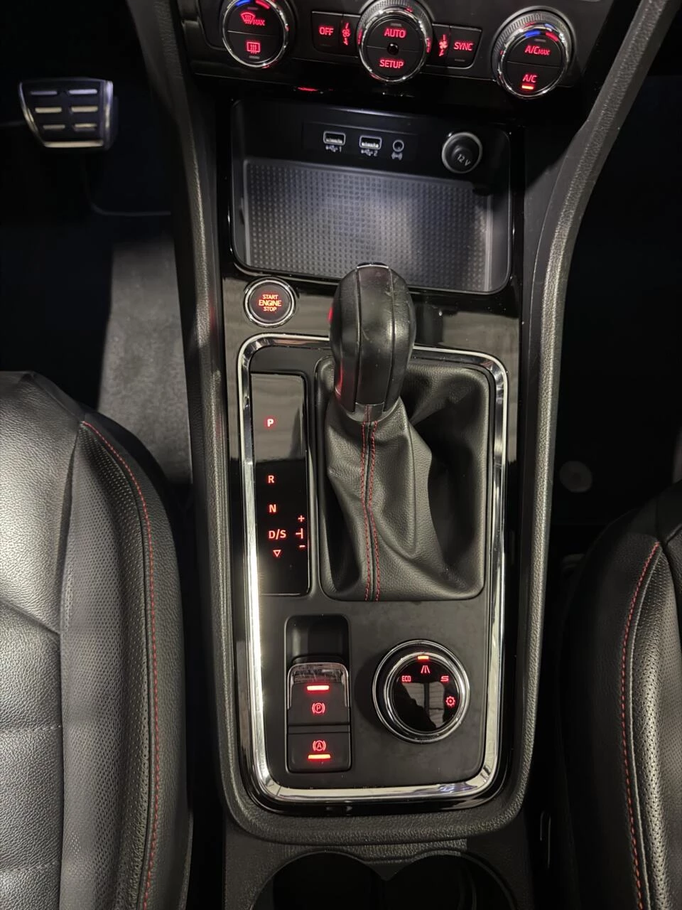 SEAT Ateca – foto 38