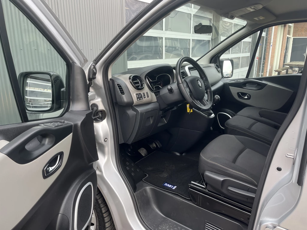Renault Trafic – foto 9