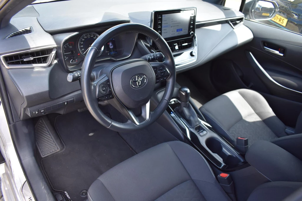 Toyota Corolla Touring Sports – foto 11