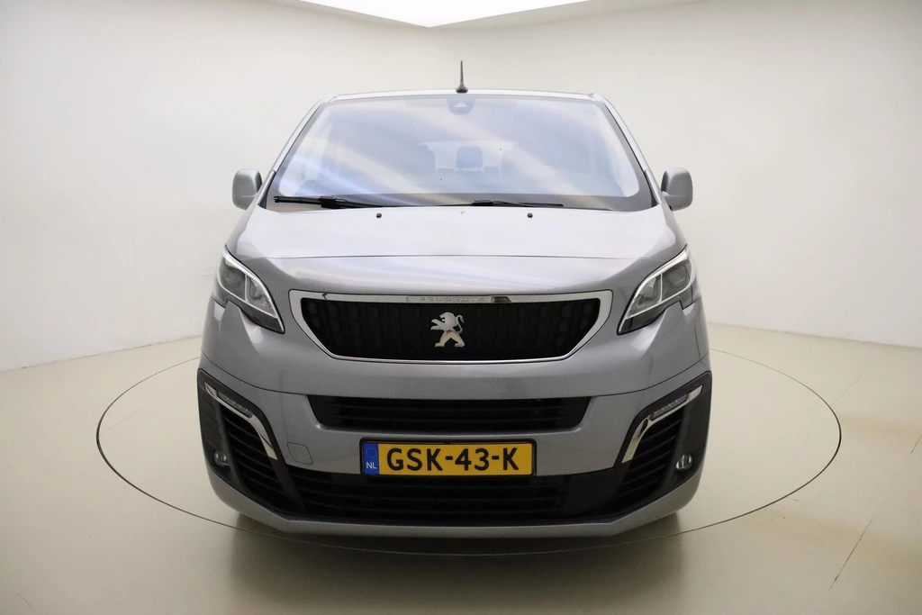 Peugeot Traveller – foto 9