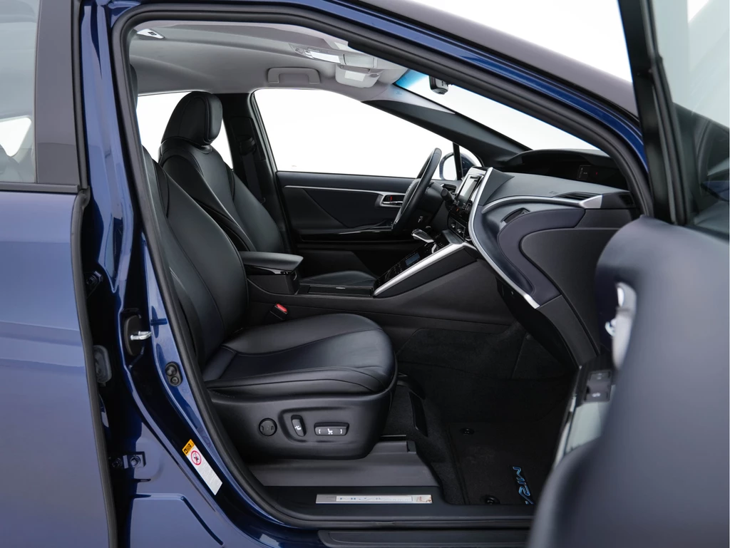 Toyota Mirai – foto 11