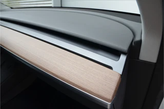 Tesla Model Y – thumbnail 30