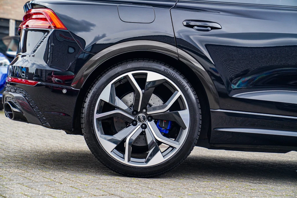Audi RSQ8 – foto 18