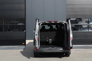 Ford Transit Custom – thumbnail 9