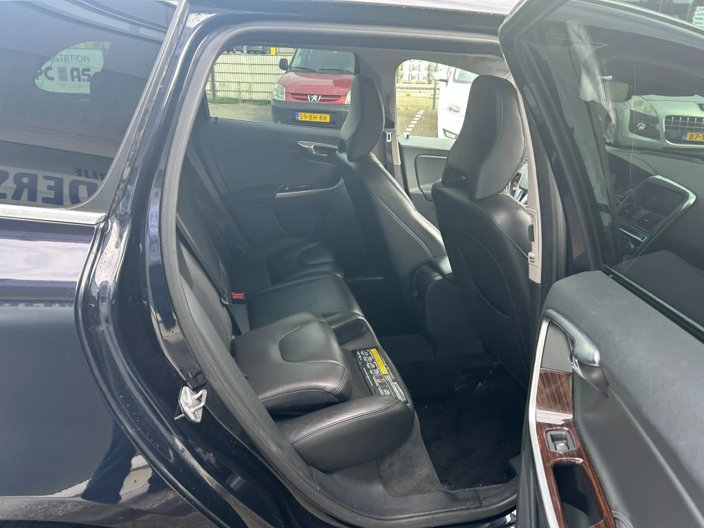 Volvo XC60 – foto 10