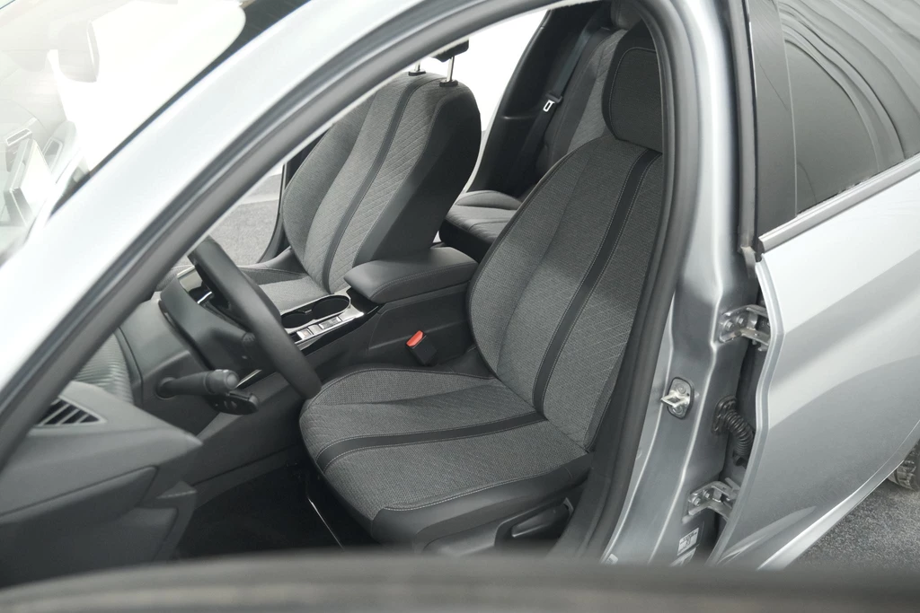 Peugeot 208 – foto 42