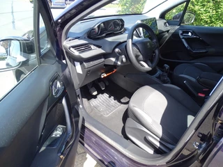 Peugeot 208 – thumbnail 10