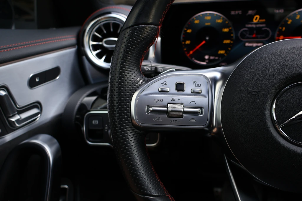 Mercedes-Benz CLA – foto 20