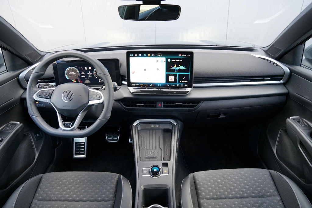 Volkswagen T-Roc – foto 10