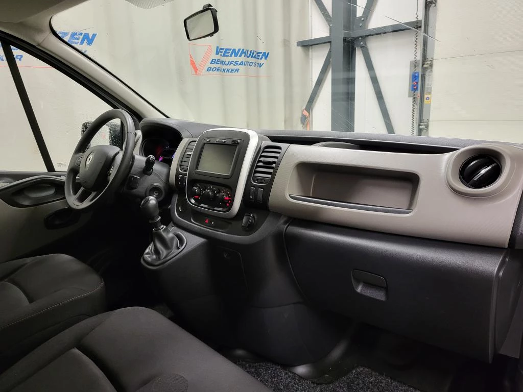 Renault Trafic – foto 11