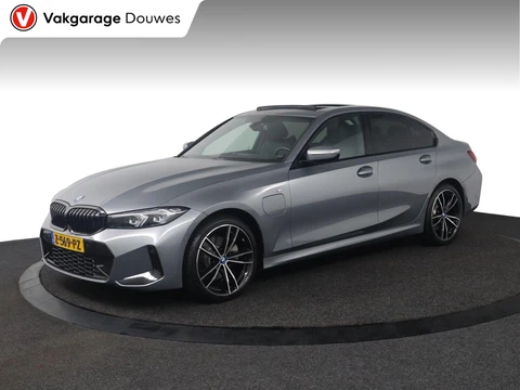 BMW 3-serie 320e M Sport|NAP|1e eigenaar|Pano