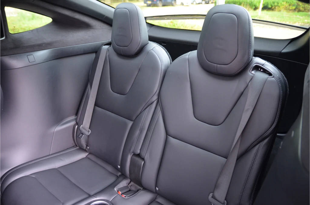 Tesla Model X – foto 15