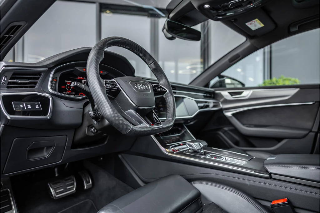 Audi RS7 – foto 12