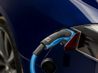 Tesla Model S – thumbnail 18