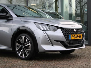 Peugeot 208 – thumbnail 6