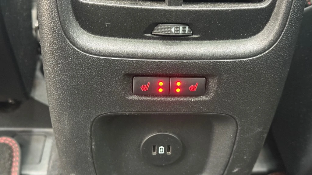 Ford Kuga – foto 14