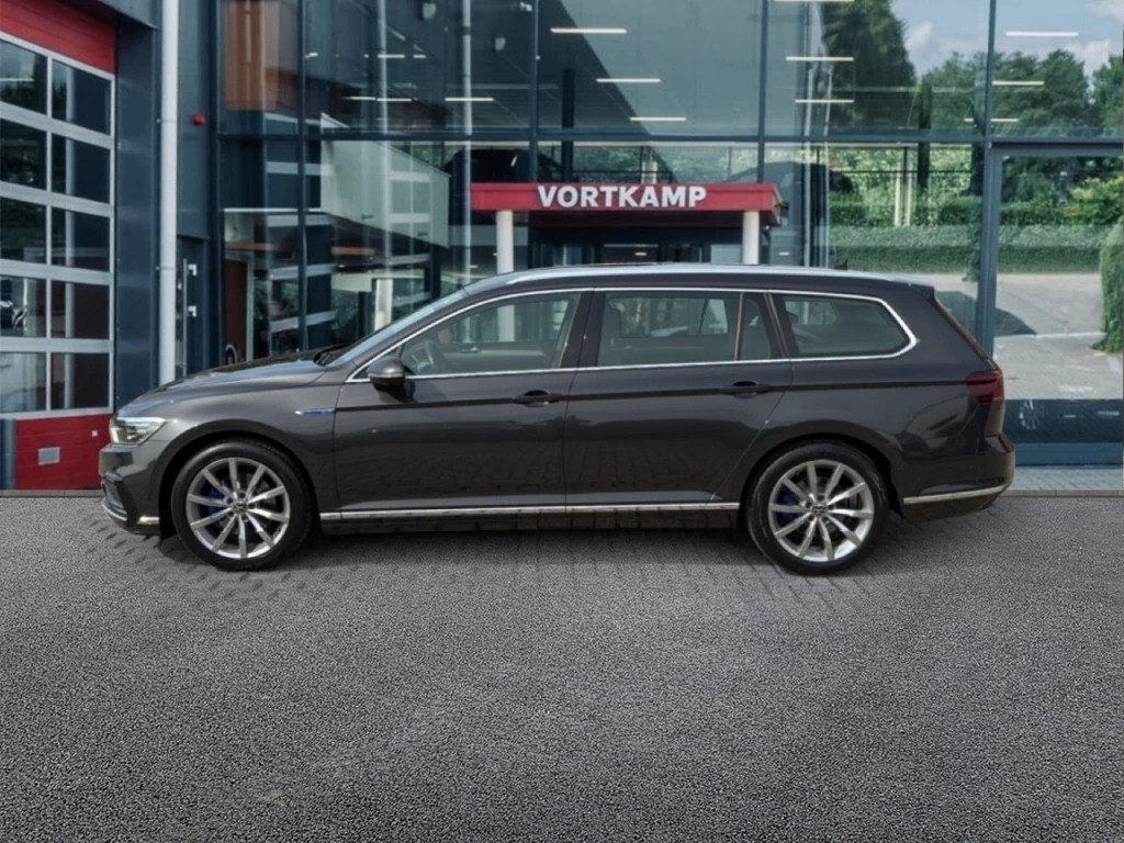Volkswagen Passat – foto 2