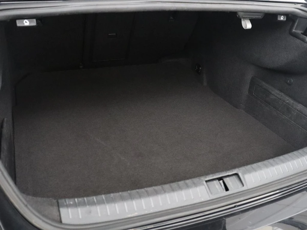 Volkswagen Passat – foto 12