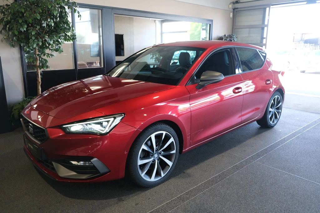 SEAT Leon – foto 2