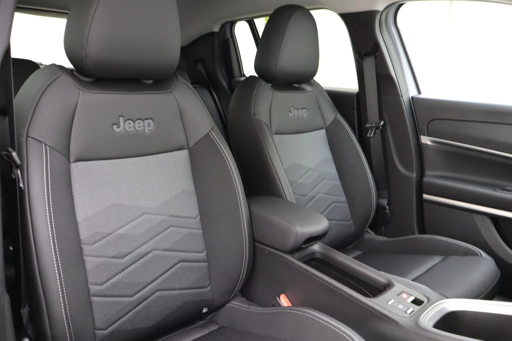 Jeep Avenger – foto 12