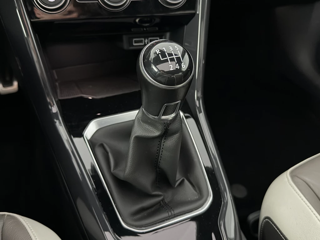 Volkswagen T-Roc – foto 31