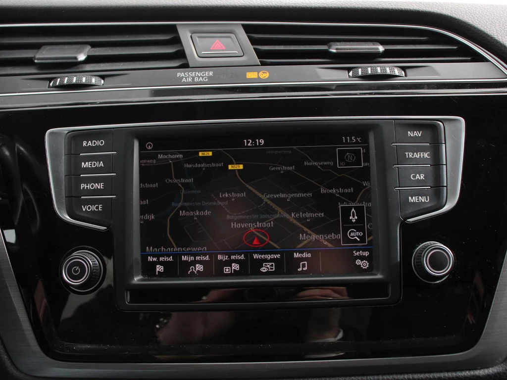 Volkswagen Touran – foto 20