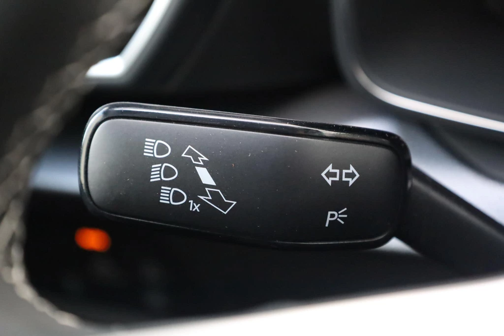 SEAT Leon – foto 16