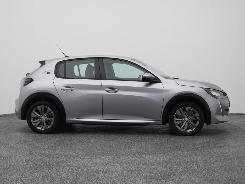 Peugeot e-208 – foto 13