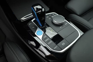 BMW iX3 – thumbnail 8