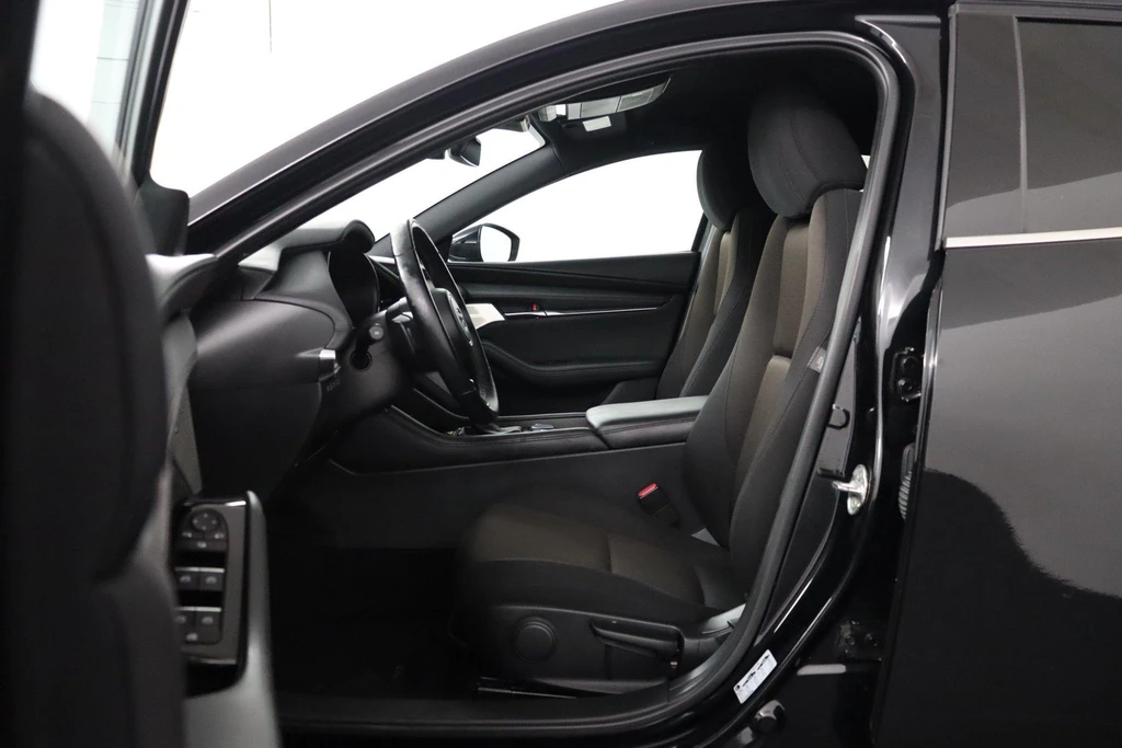 Mazda 3 – foto 12