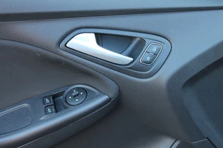 Ford Focus – thumbnail 8