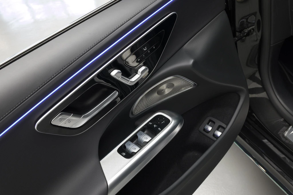 Mercedes-Benz E-Klasse – foto 38