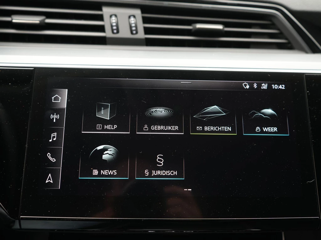 Audi e-tron – foto 23
