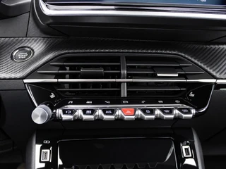 Peugeot 208 – thumbnail 17