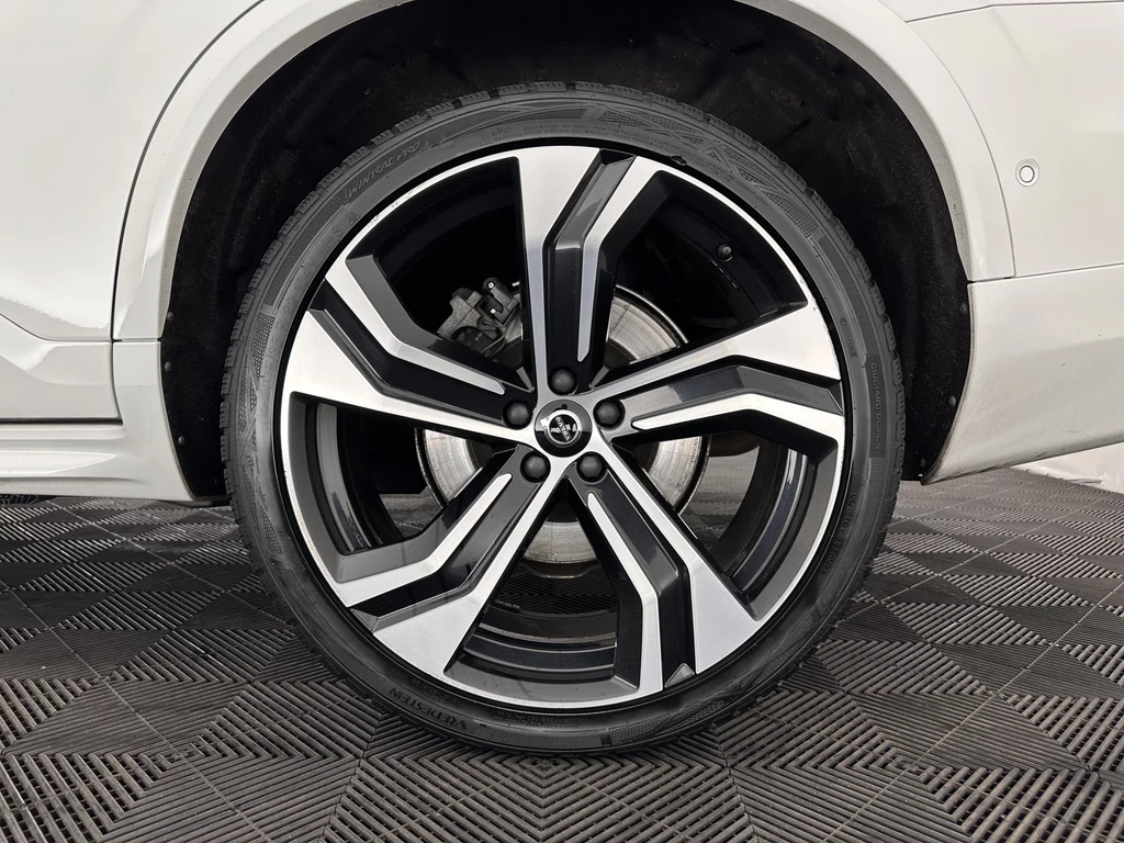 Volvo XC90 – foto 33