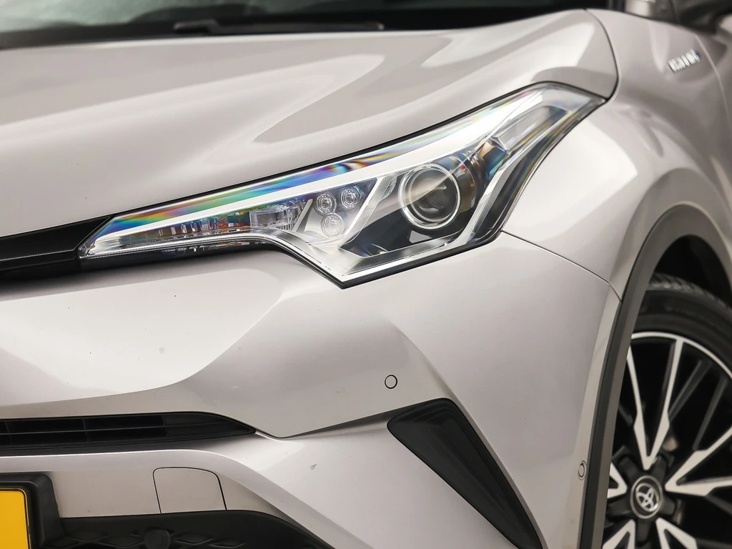 Toyota C-HR – foto 12