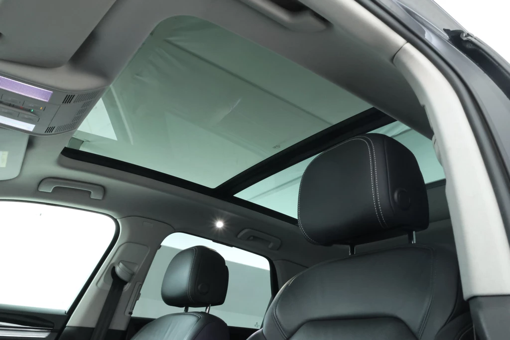 Volkswagen Touareg – foto 23