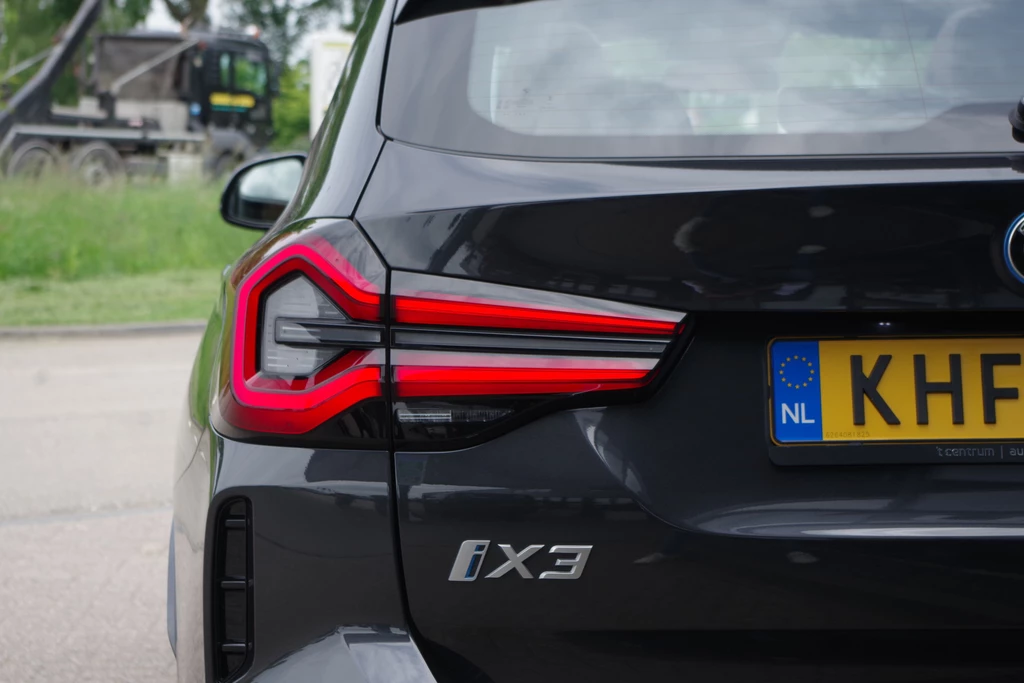 BMW iX3 – foto 14