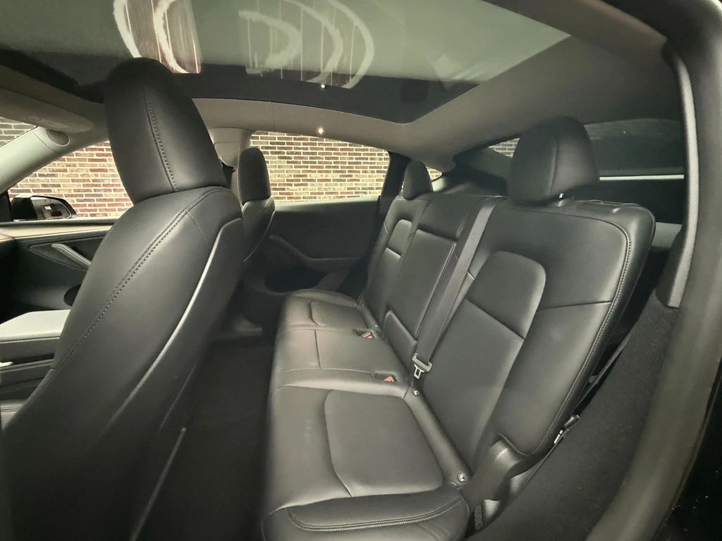 Tesla Model Y – foto 18