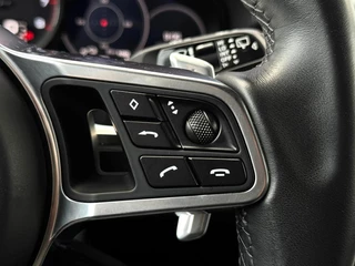 Porsche Cayenne – thumbnail 24