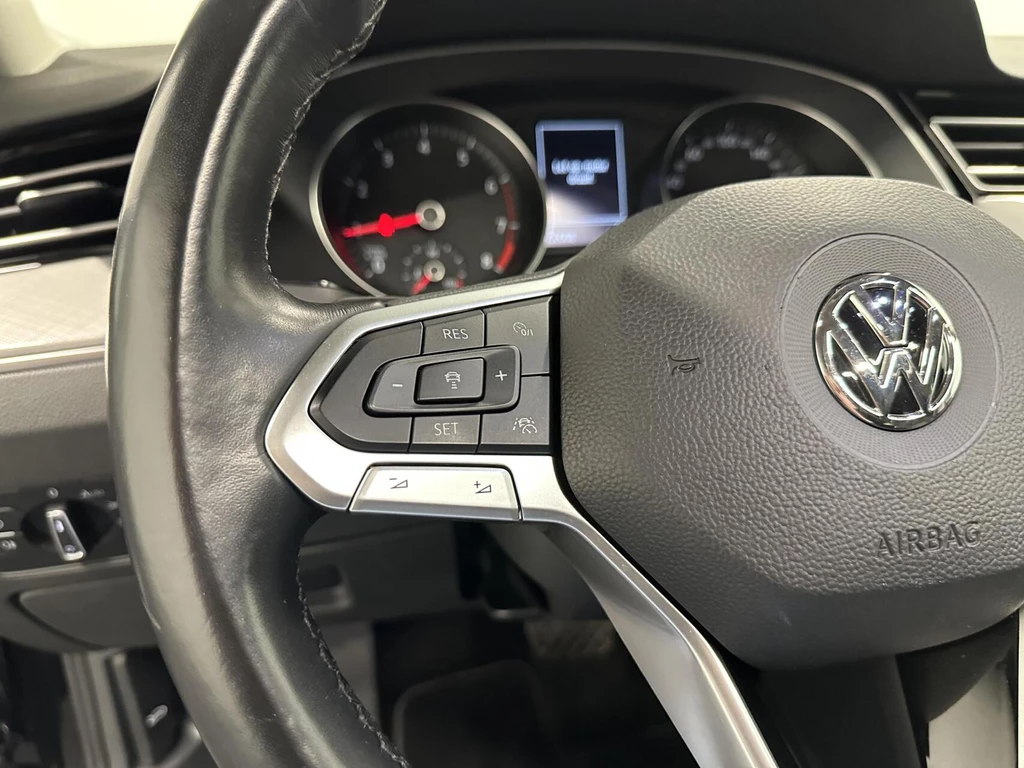 Volkswagen Passat – foto 23