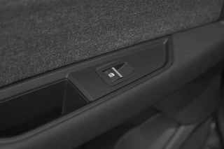 Renault Espace – thumbnail 32