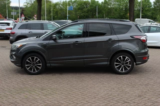 Ford Kuga – thumbnail 2
