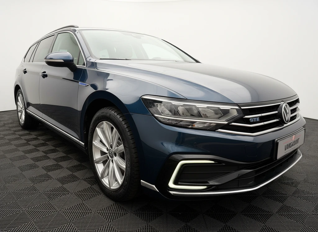 Volkswagen Passat – foto 10